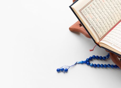 أثر الربط بالأدوات في اتساق متلازمات الأفعال والأساليب في سورة آل عمران